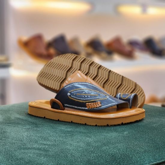 صورة زبيري وطني مطرز مديل و30